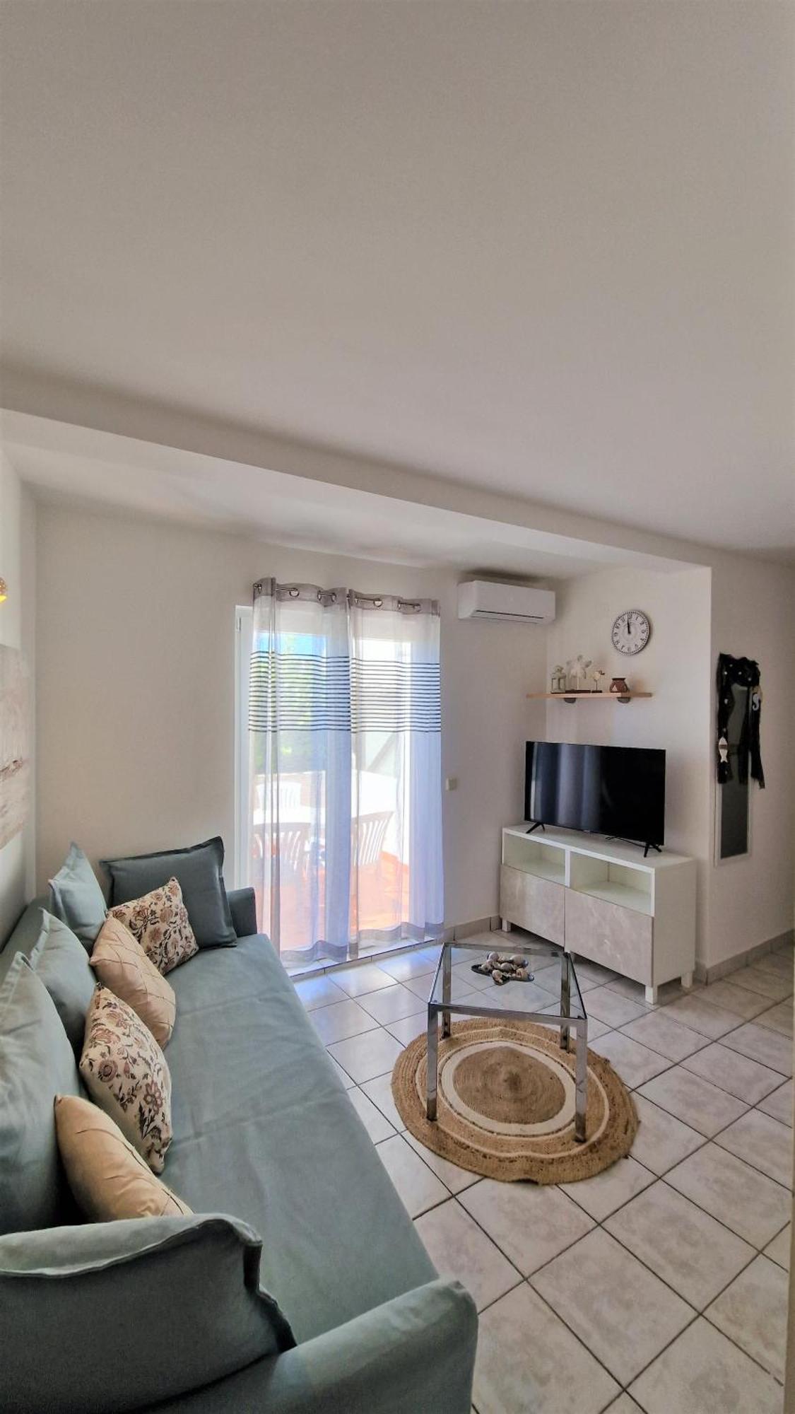 Apartment Laura Punat Esterno foto