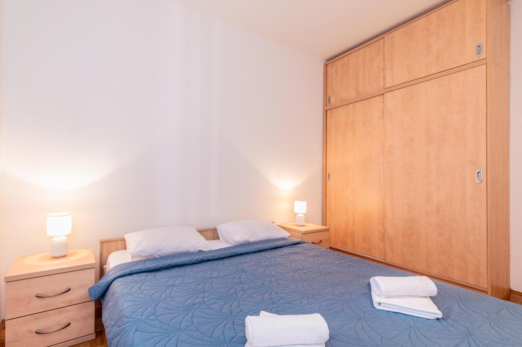 Apartment Laura Punat Esterno foto